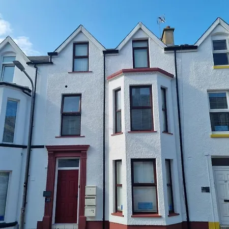 2 Princess Red - Portrush By The Sea Exterior photo