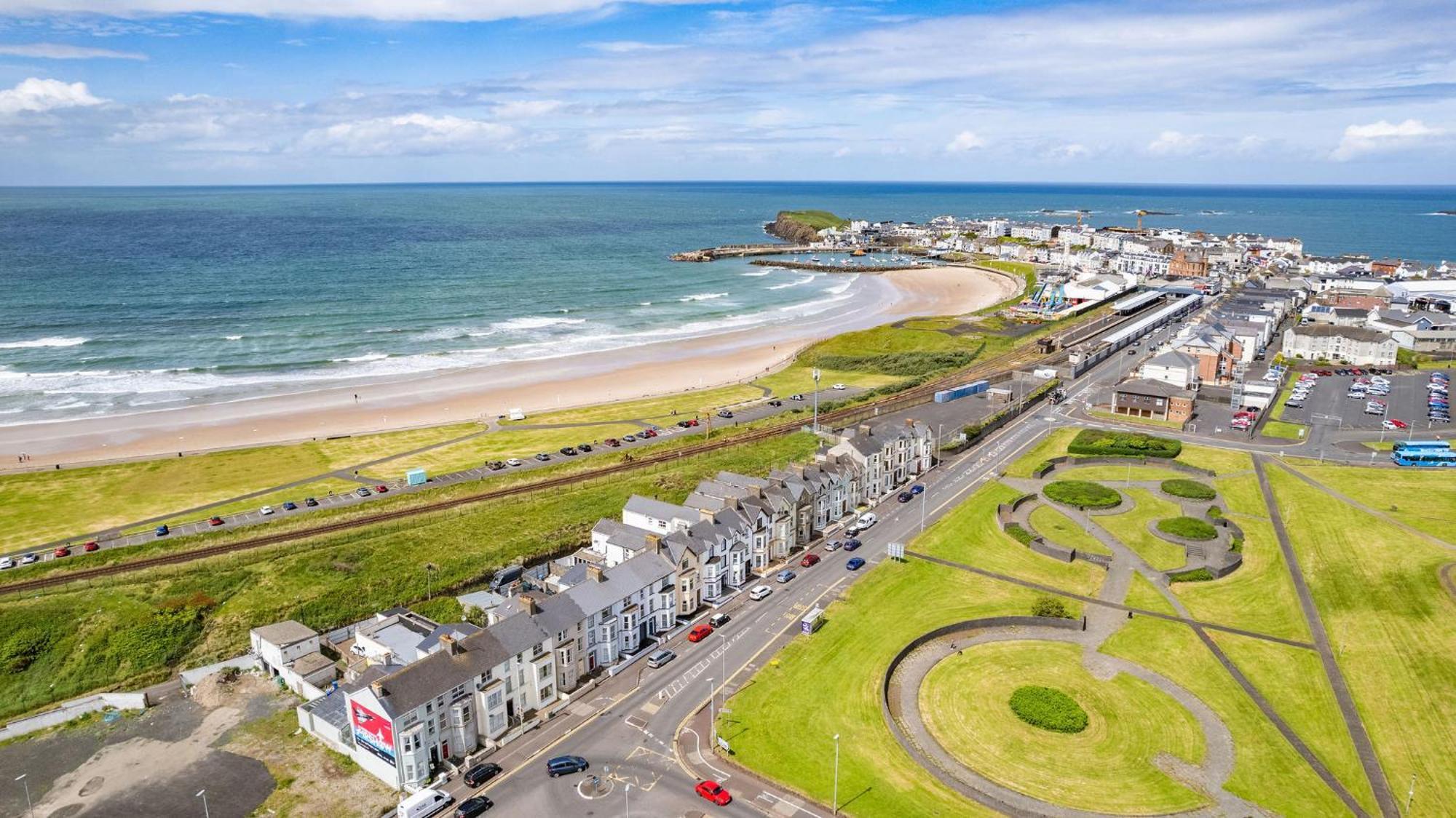 Apartment 2 Princess Red - By The Sea Portrush
